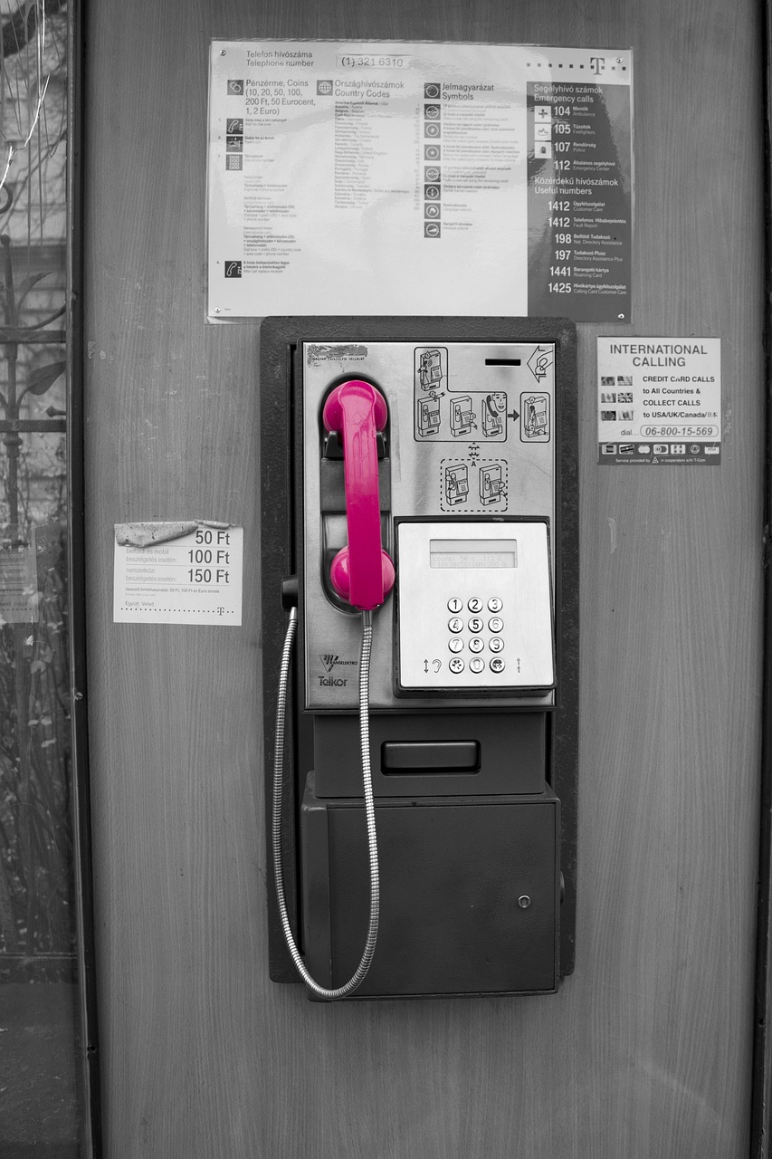 telephone